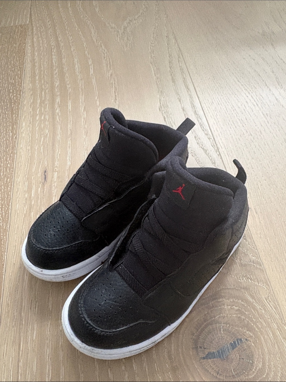 Jordan Sneakers